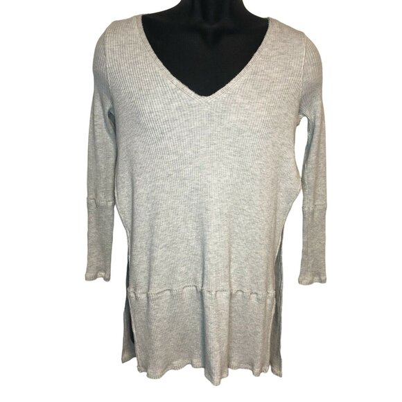 We The Free Women’s Gray Petite Small Long Sleeve Open Sided Sweatshirt - Picture 1 of 6